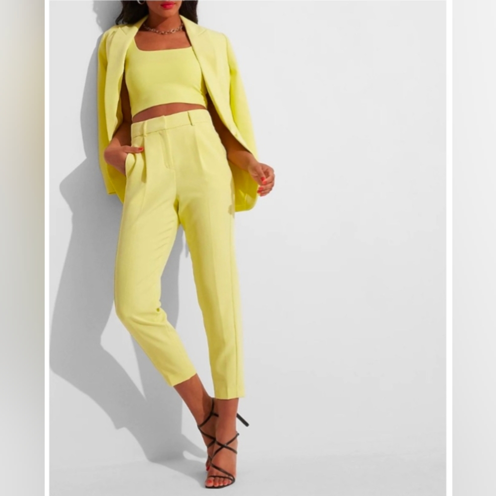 NWOT EXPRESS high waisted pleaded ankle pant linen blend light yellow size XL